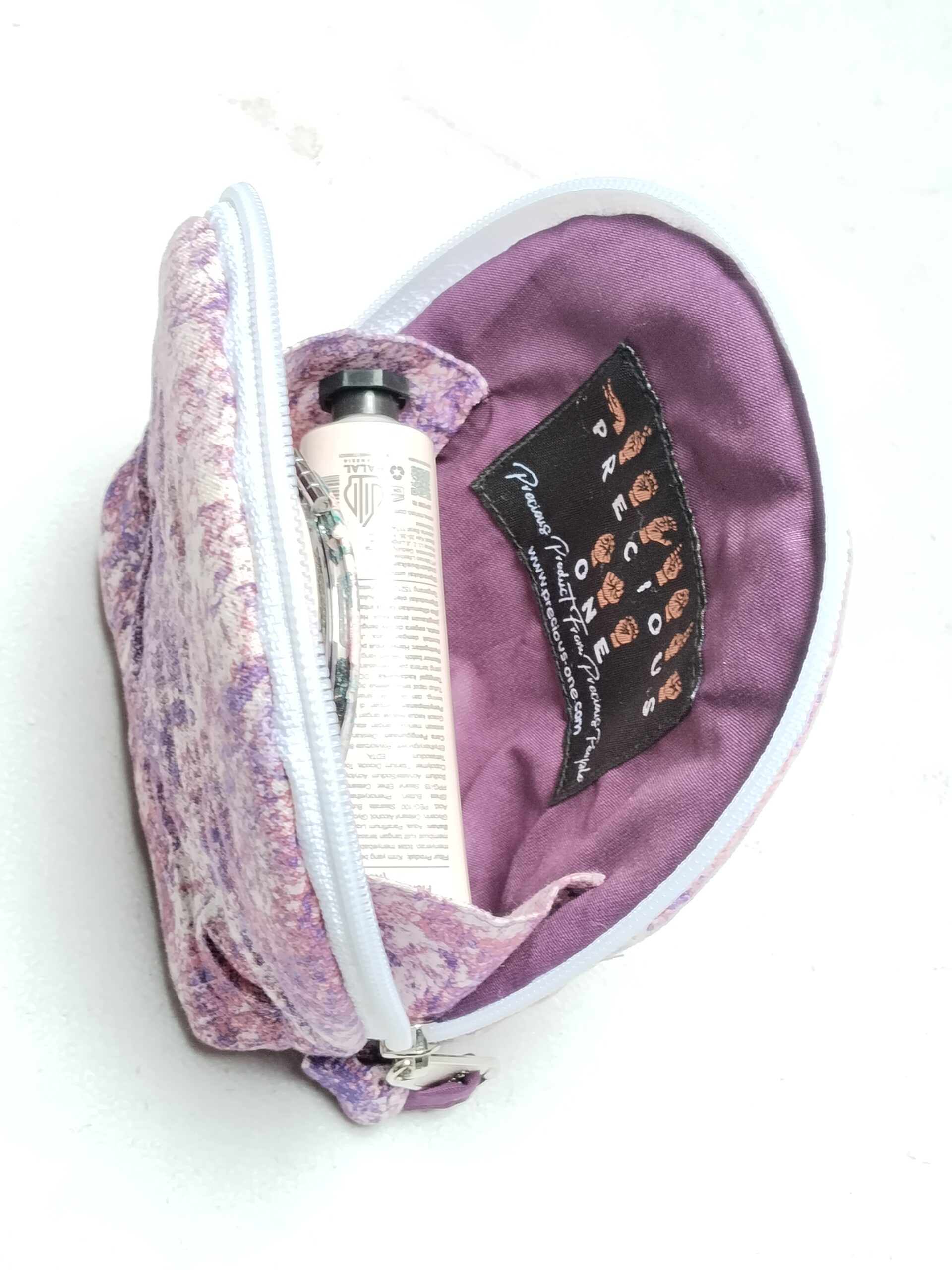 dompet alamanda small pouch-open (1)